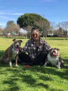 LEIA VIAJÓ DESDE BARRANQUILLA HASTA LOS ANGELES